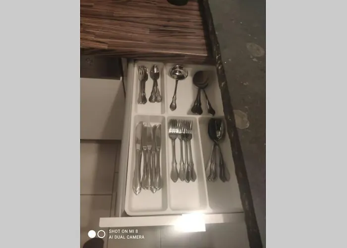 Schoene Wohnung In Ruhiger Zentraler Lage
